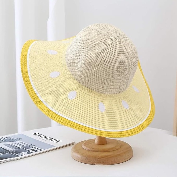 New Women’s Rollable & Foldable Wide Brimmed Beach Sun Hat UPF 50 Protection